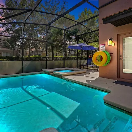Villa 5424 Solterra Circle Davenport 5Beds